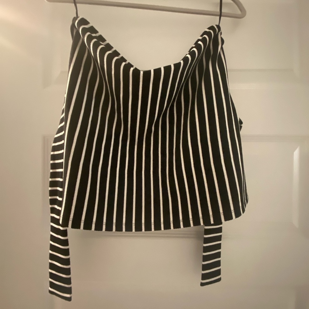 Women’s Black and White Striped Women's Tube Top - Express - Medium